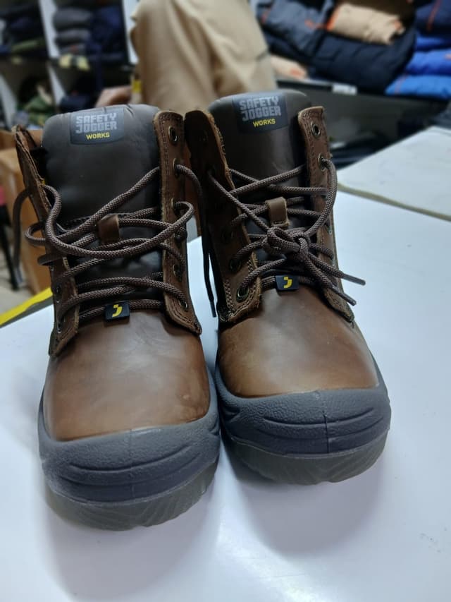 Brown Dakar Safety Jogger Boot