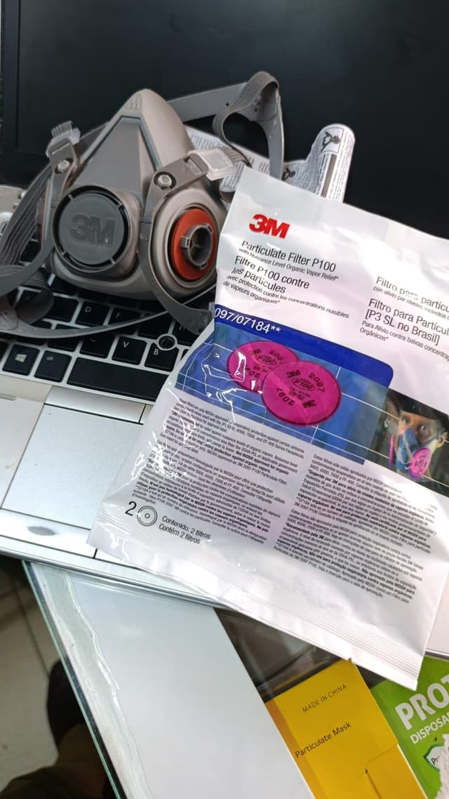 3M Respirator Masks with P100 Filters