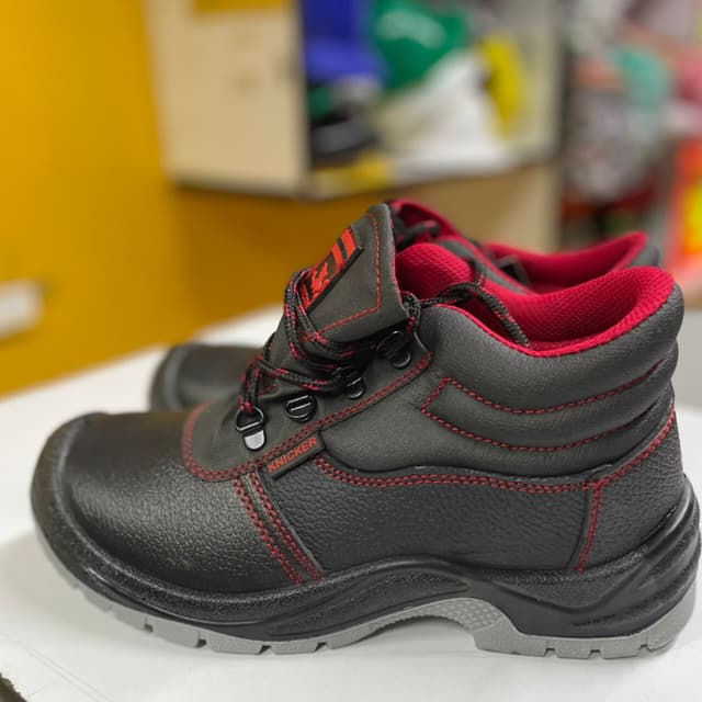 Affordable Knicker Steel Toe Cap Safety Boot