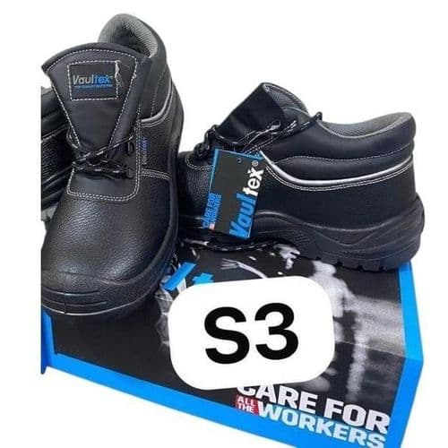 Black Vaultex s3 Safety Boots in Nairobi
