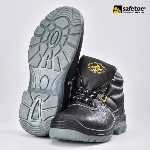 Safe Toe Boot