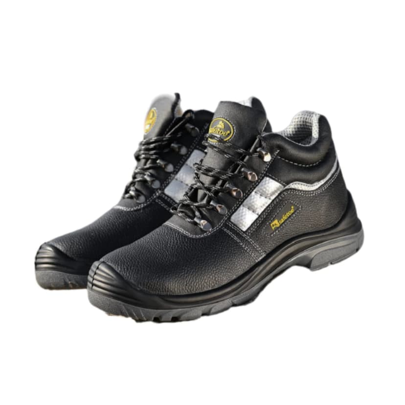 Safe toe boots